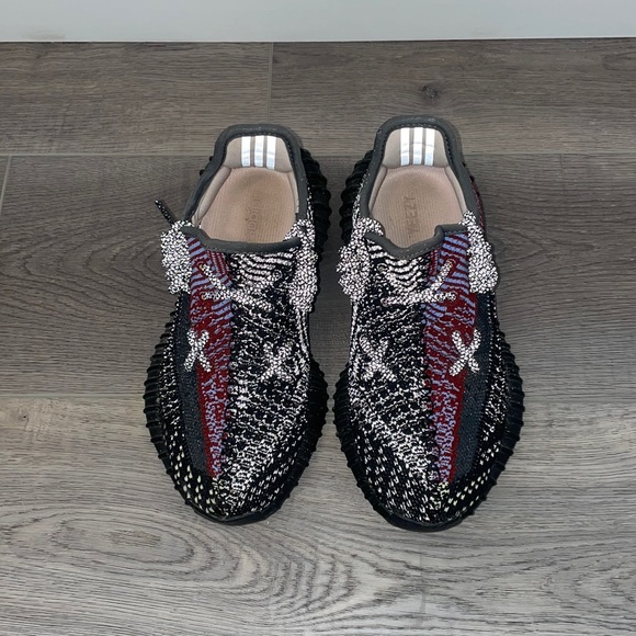 Yeezy boost - Picture 1 of 3